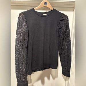 Elie size M sweater top. Black